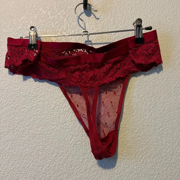 4XL Red Lace Bra & Thong Set - Picture 8 of 9